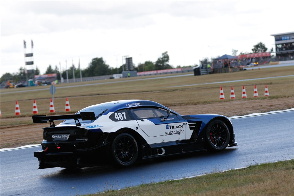 #487 - Sander Steffensen og Søren Østergaard - Hårdt Grand Prix for Nymark Racing Academy.
(Foto: Motorsporten.dk)